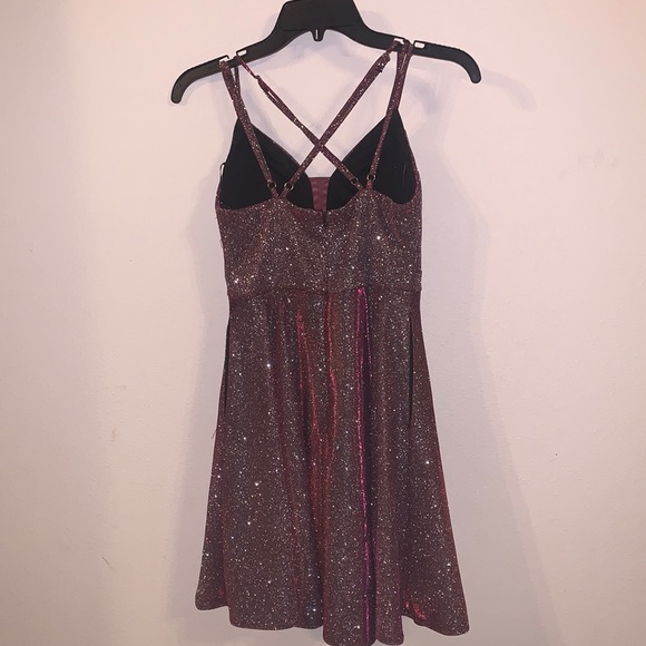 Party/Homecoming dress size 1 - Picture 2 of 3